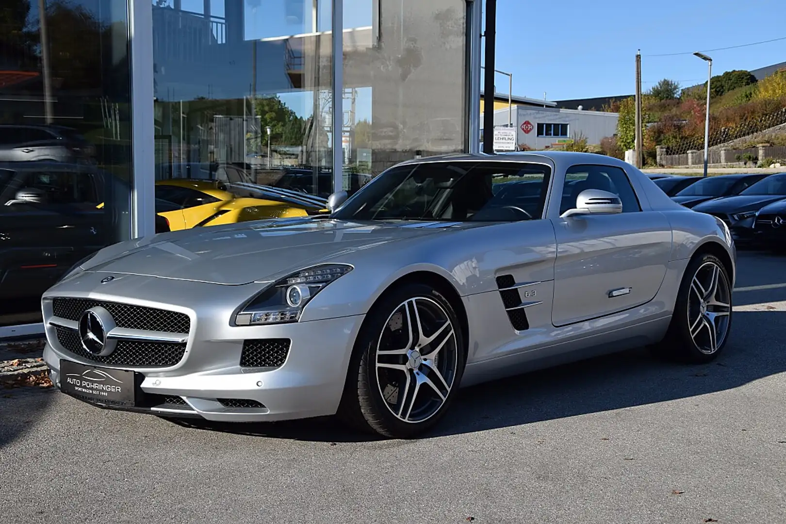 Mercedes-Benz SLS AMG Silber - 2
