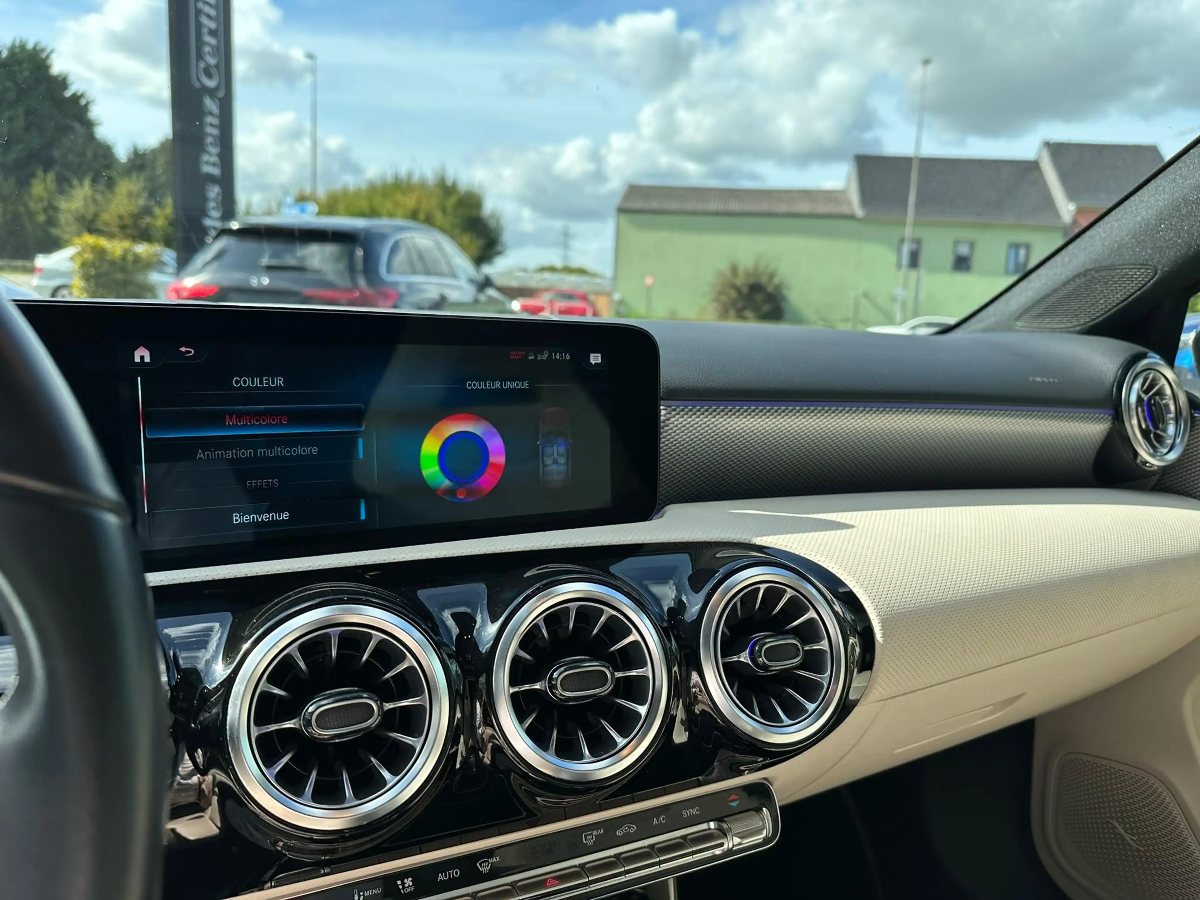 Mercedes-Benz A 180 A — photo 22
