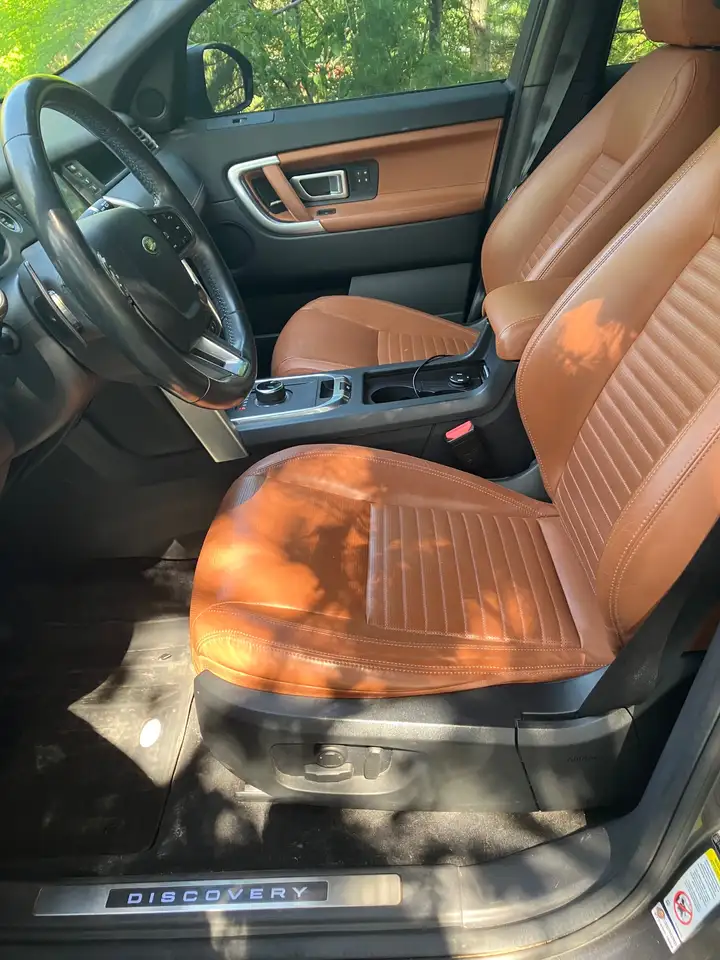 Land Rover Discovery Sport снимка Land Rover Discovery Sport