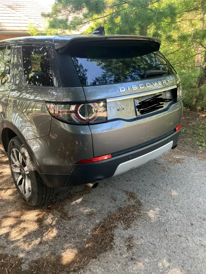 Land Rover Discovery Sport снимка Land Rover Discovery Sport