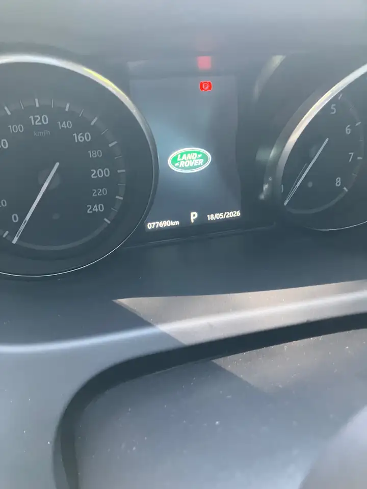 Land Rover Discovery Sport снимка Land Rover Discovery Sport