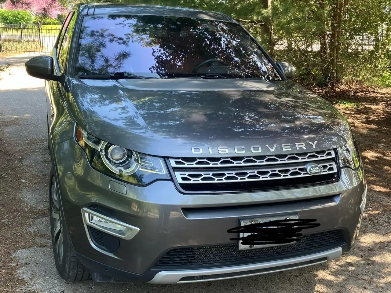 Land Rover Discovery Sport снимка Land Rover Discovery Sport