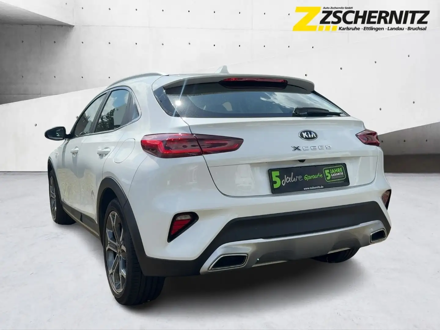 Kia XCeed 1.4 T-GDI Vision inkl. Winterkompletträder Weiß - 2
