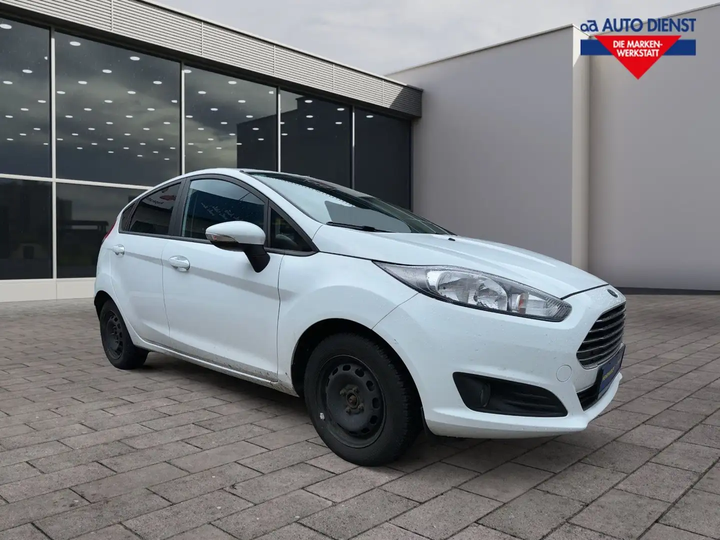 Ford Fiesta Trend Weiß - 2