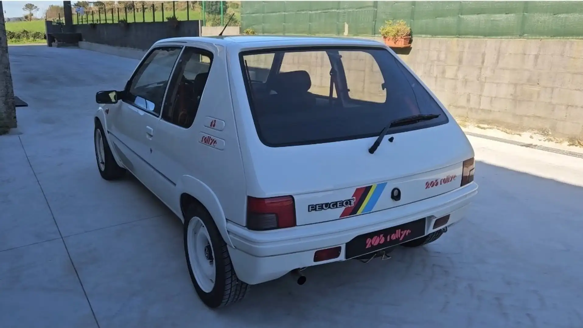 Peugeot 205 205 1.3 Rallye Rallye Blanco - 1