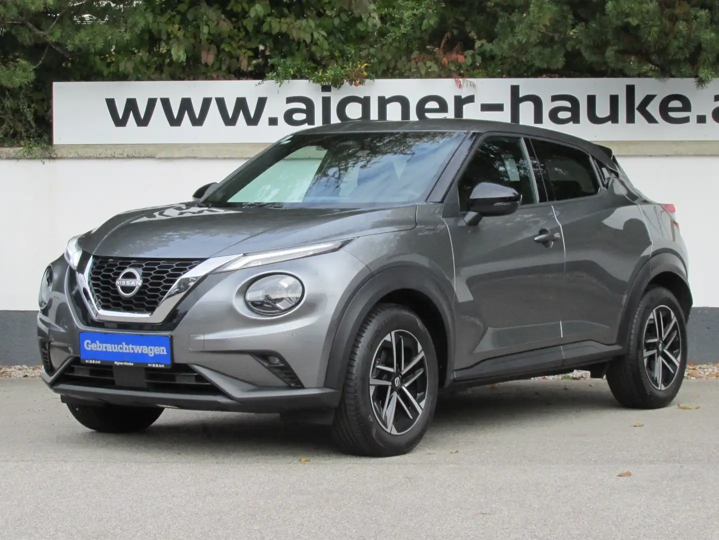 Nissan Juke Juke 1,0 DIG-T N-Connecta Gris - 1