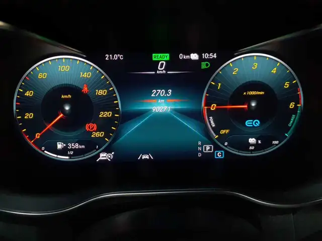 Mercedes-Benz GLC view 8