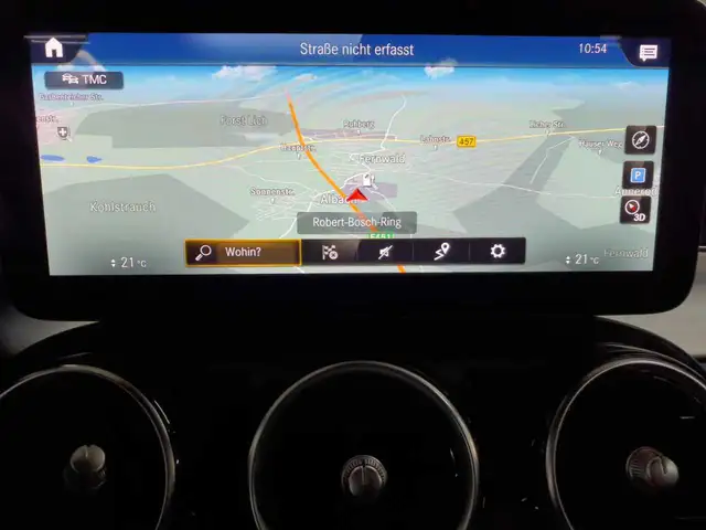 Mercedes-Benz GLC view 9