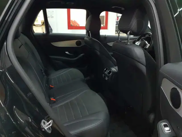 Mercedes-Benz GLC view 10