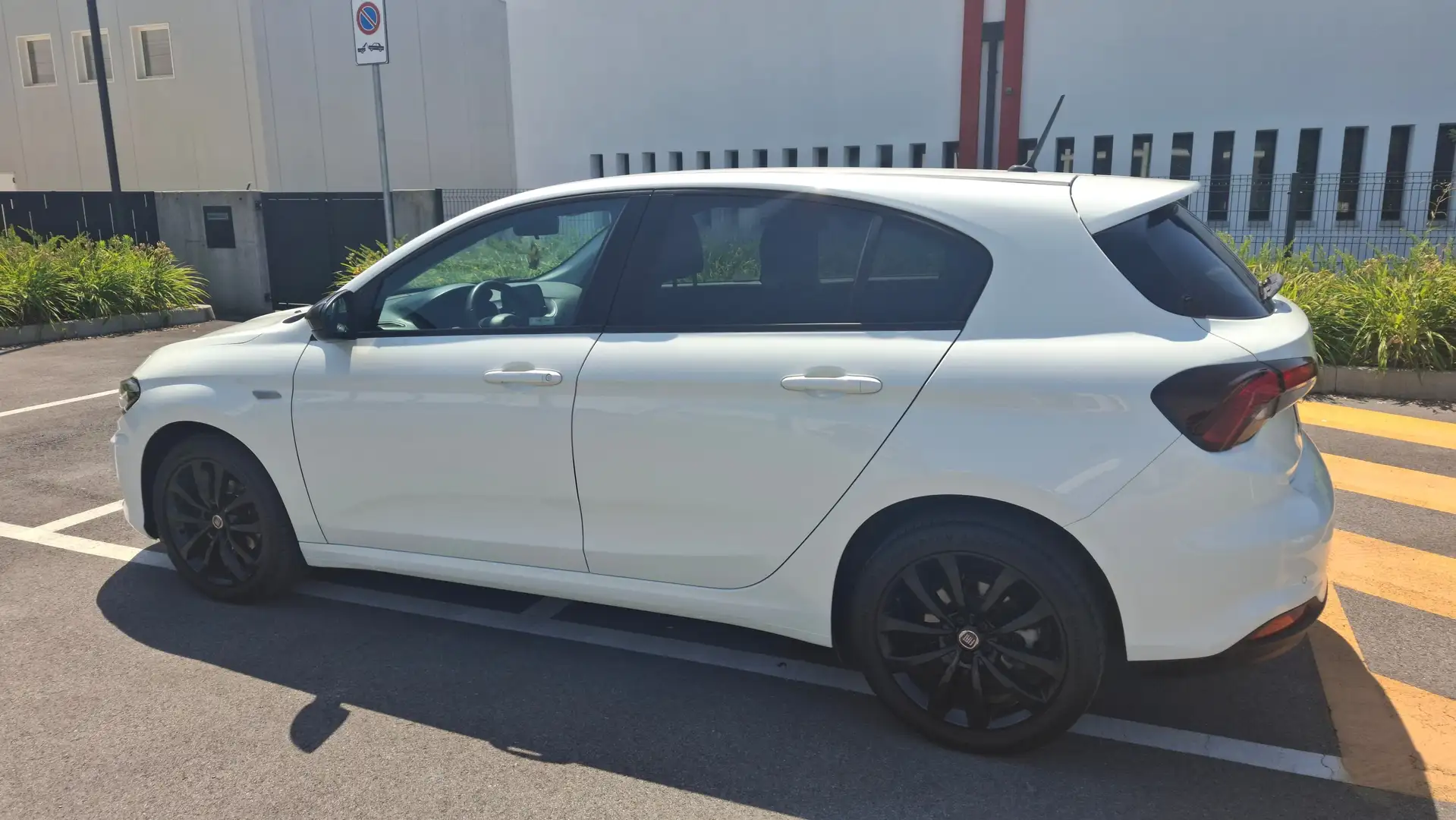 Fiat Tipo Tipo 5 porte II 2016 5p 1.4 tjt S-Design Gpl 120cv Bianco - 2