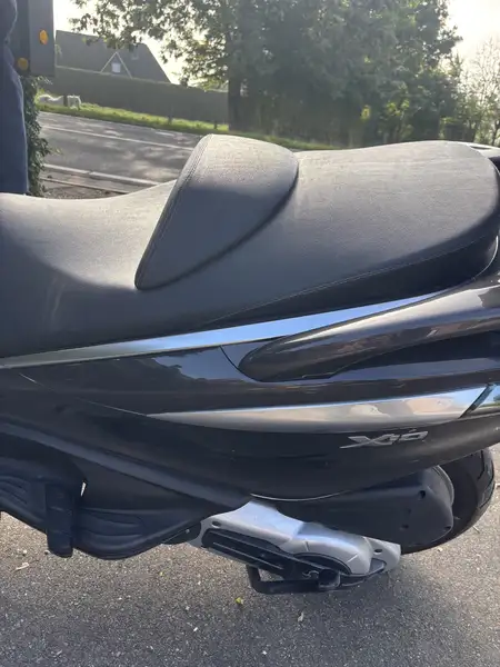 Piaggio X 10 - foto 7