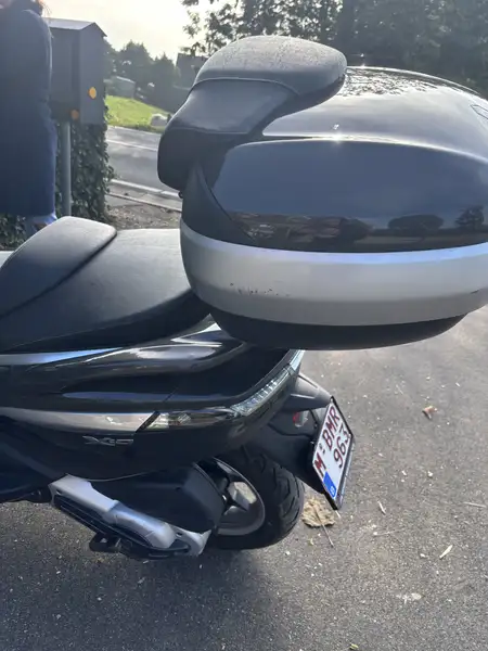 Piaggio X 10 - foto 8