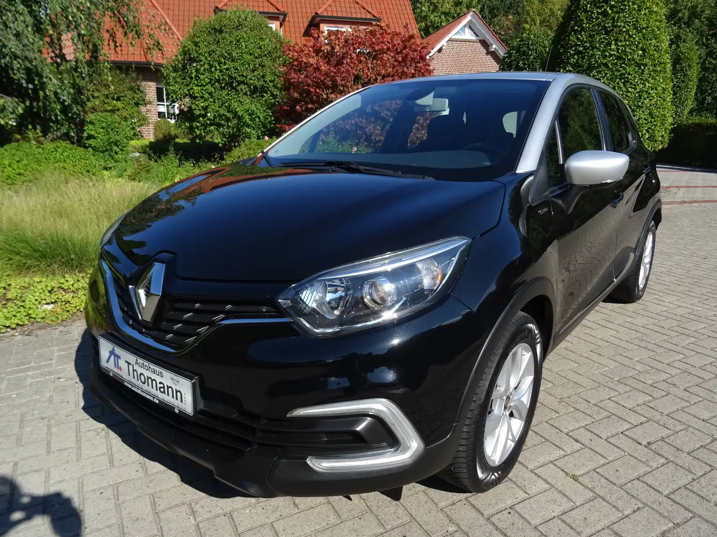 Renault Captur Limited Schwarz - 1