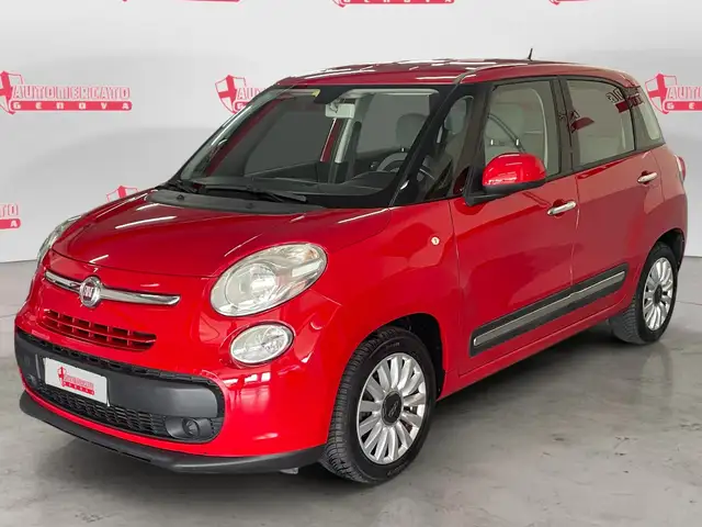 Fiat 500l view 2