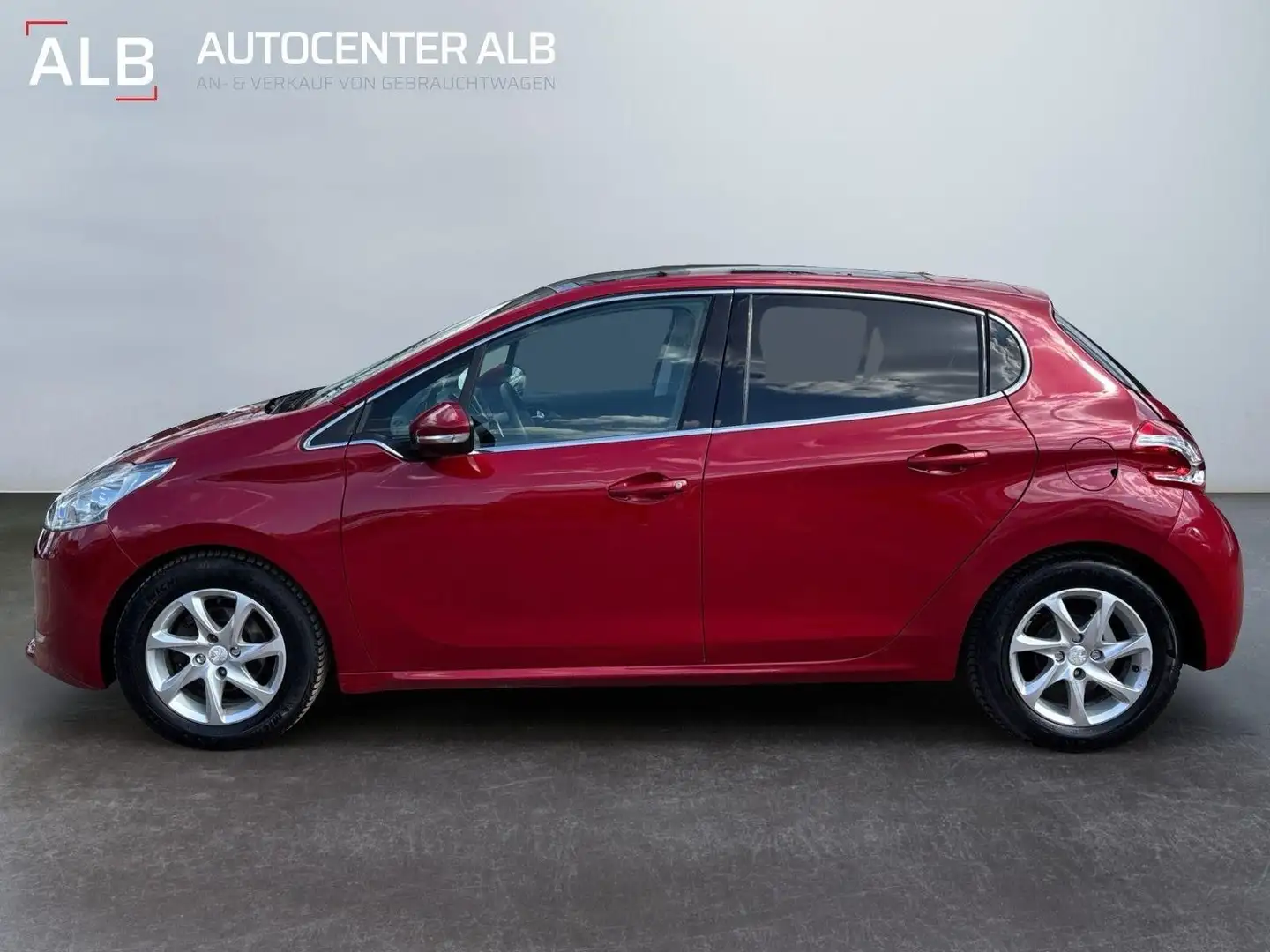 Peugeot 208 Active/AUTOMATIK/1.HAND/PANO/EURO5/5-TÜR/KLI Rot - 2