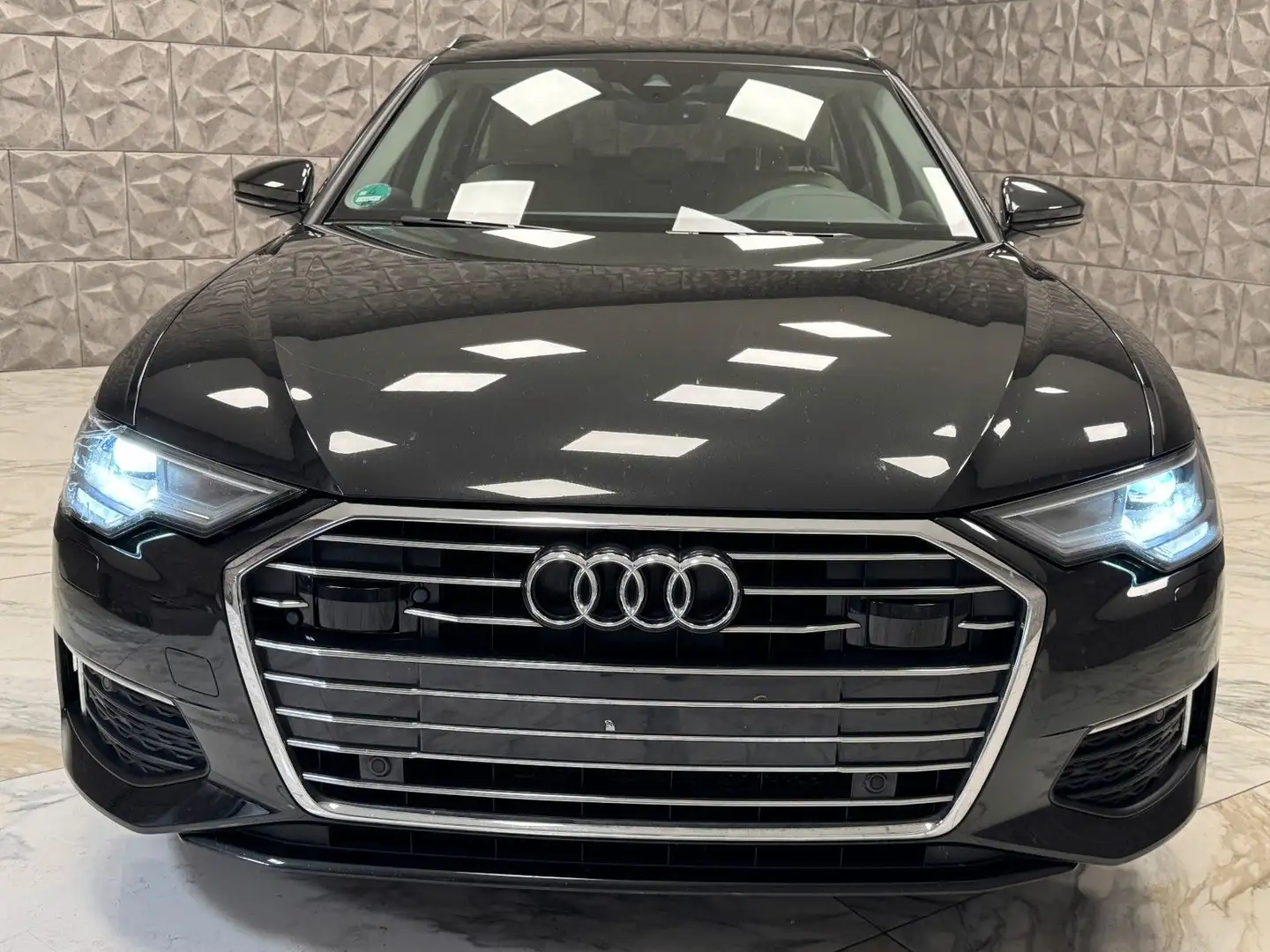 Audi A6 Avant 40 TDI design ××× VOLL FAHRBEREIT ××× Grau - 2