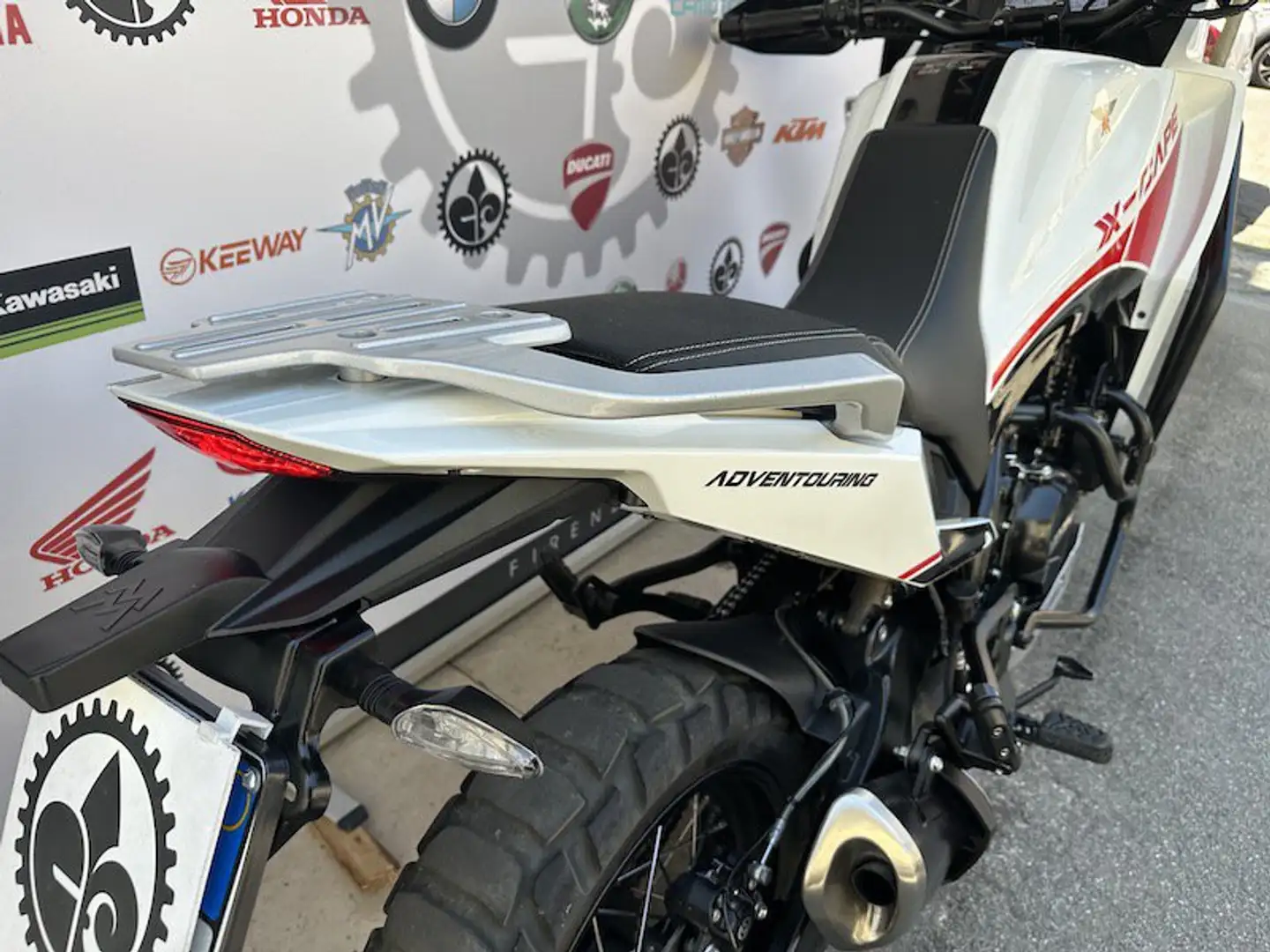 Moto Morini X-Cape 650 - 2