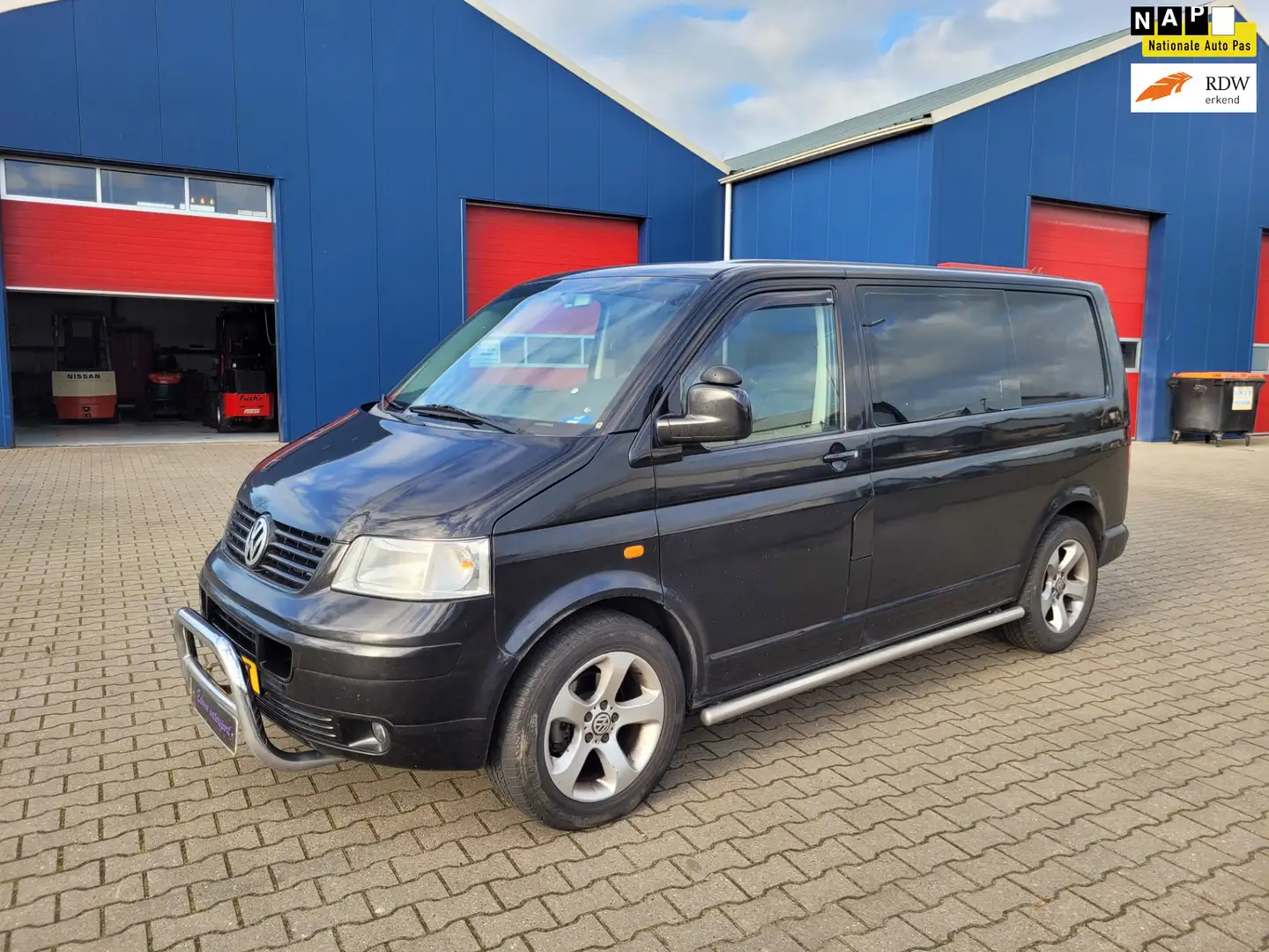 Volkswagen Transporter 2.5 TDI 300 Airco Zwart - 1