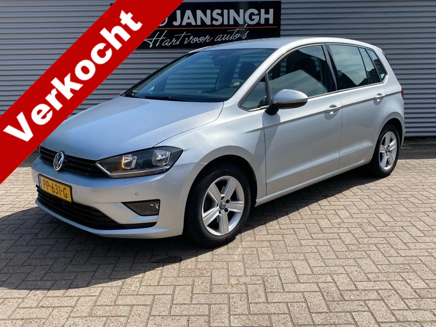 Volkswagen Golf Sportsvan 1.2 TSI Highline Automaat!! | ACC | PDC | Clima | Grijs - 1