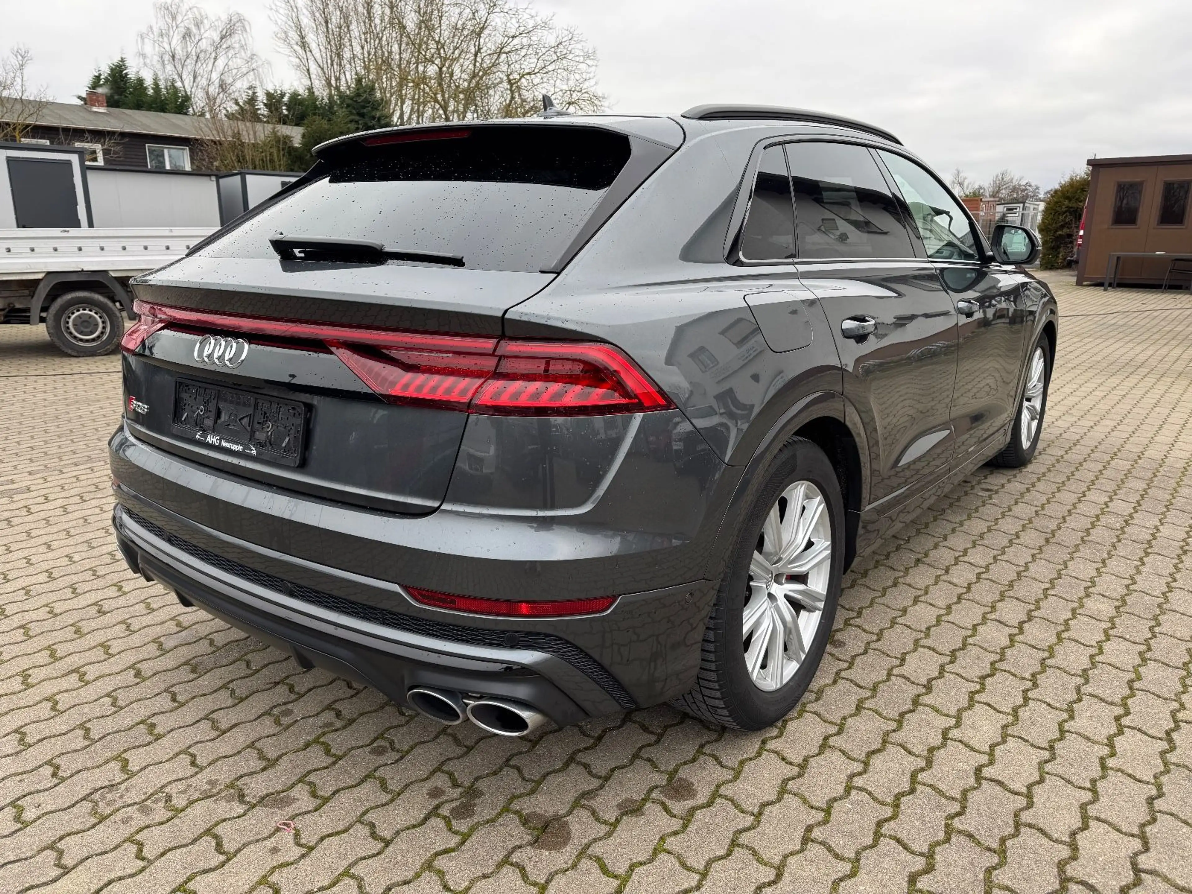 Audi SQ8 4.0 TDI quattro — photo 4