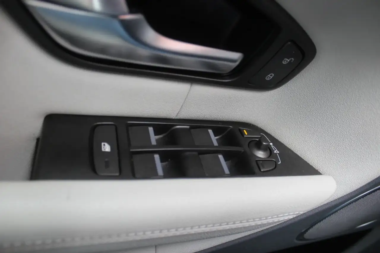 Land Rover Range Rover Evoque снимка Land Rover Range Rover Evoque