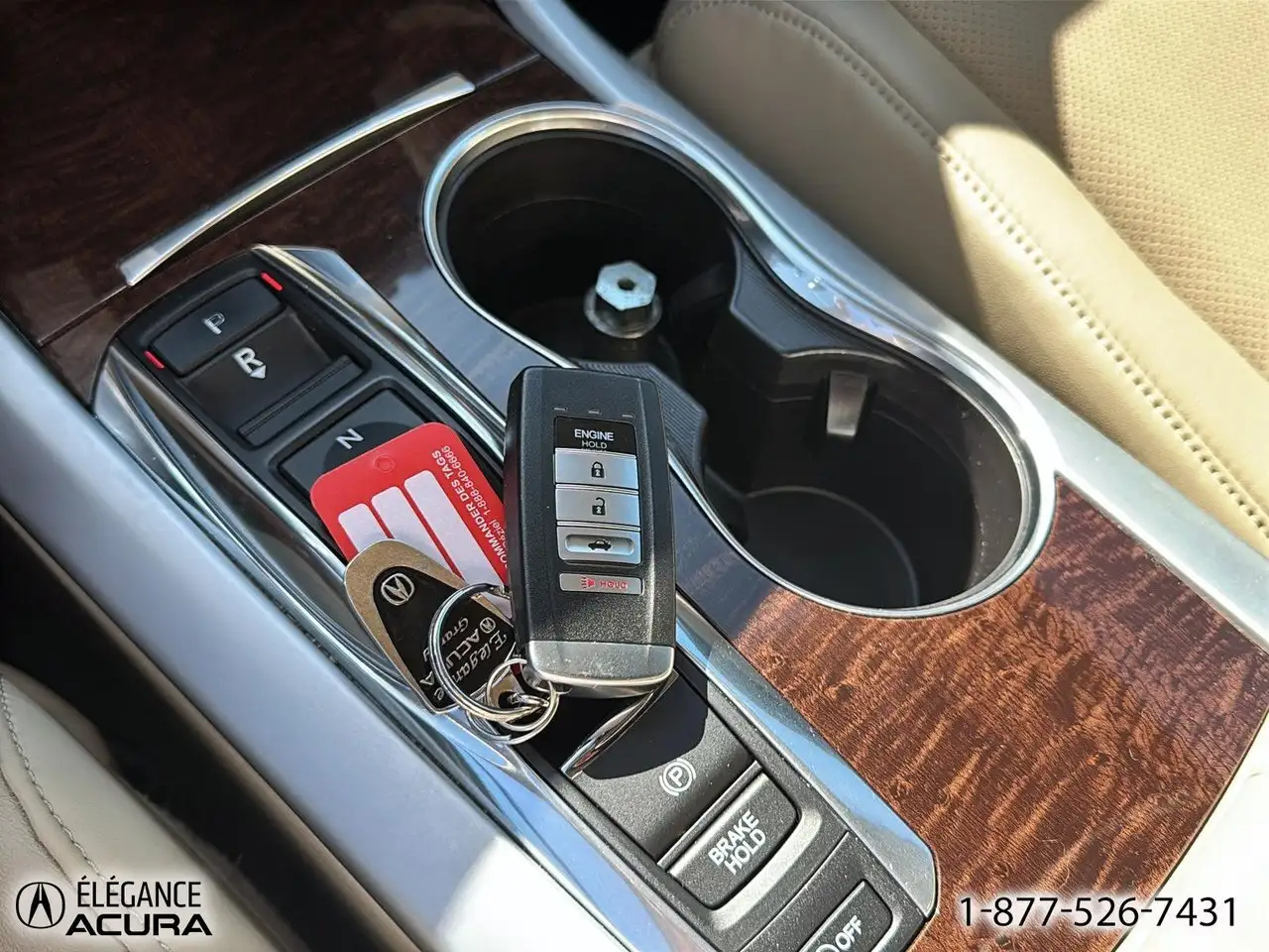 Acura TLX снимка Acura TLX