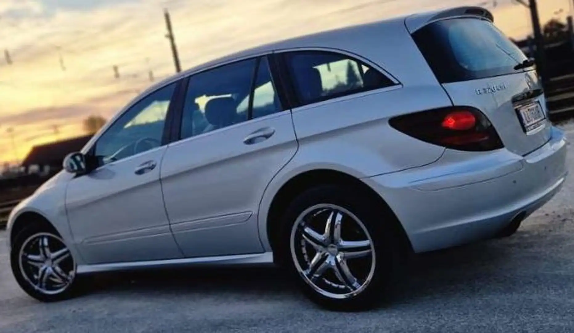 Mercedes-Benz R 320 R 320 CDI 4MATIC Aut. Plateado - 1