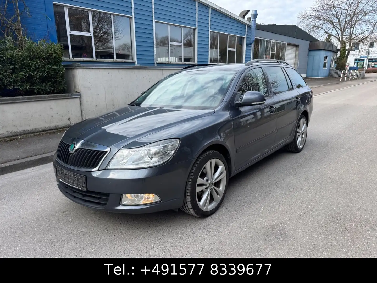 Skoda Octavia Combi Ambition Gris - 1