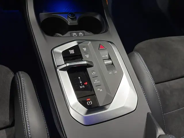 BMW 1 Series view 15
