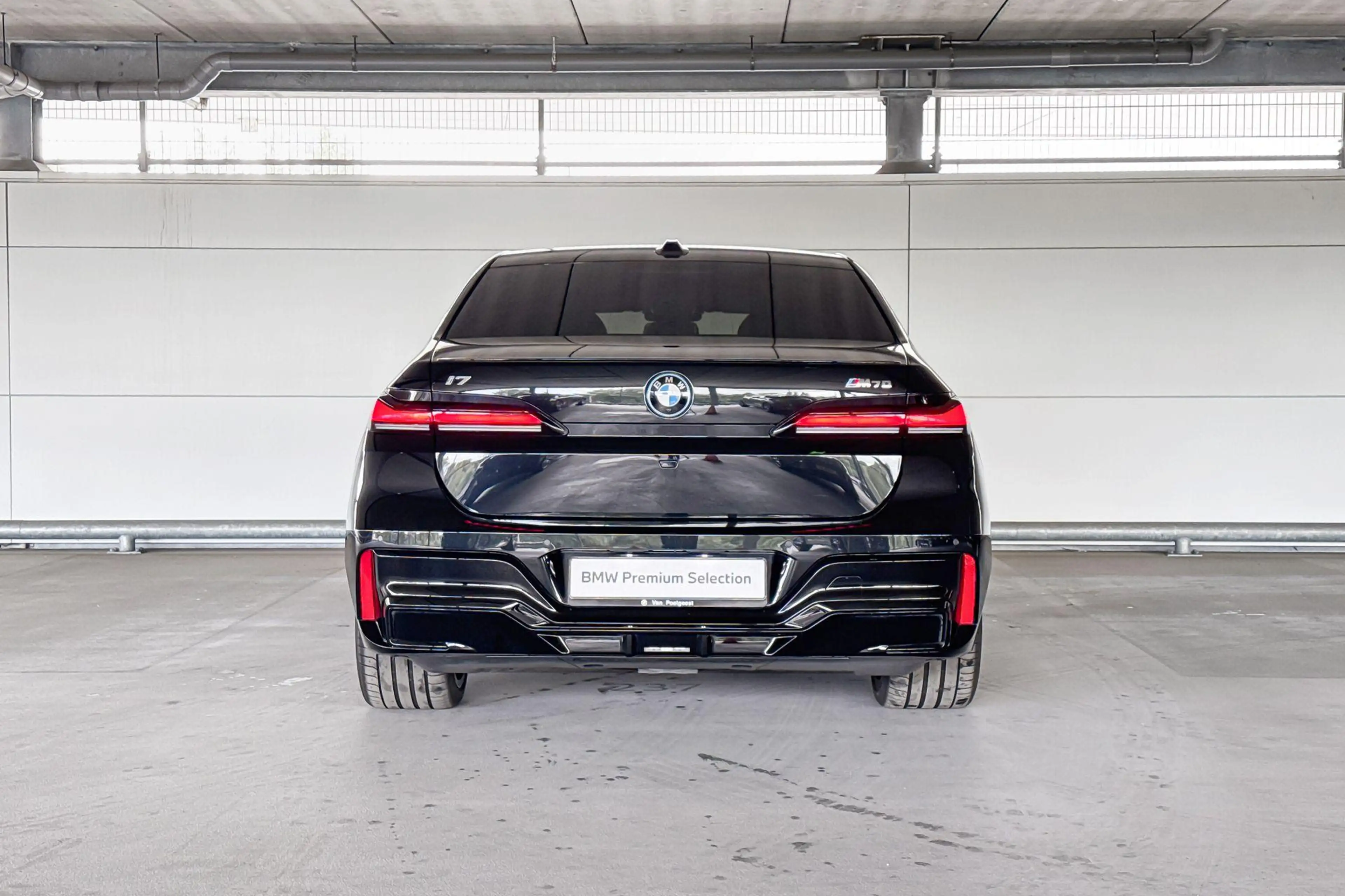 BMW i7 M70 xDrive 106 kWh — photo 7