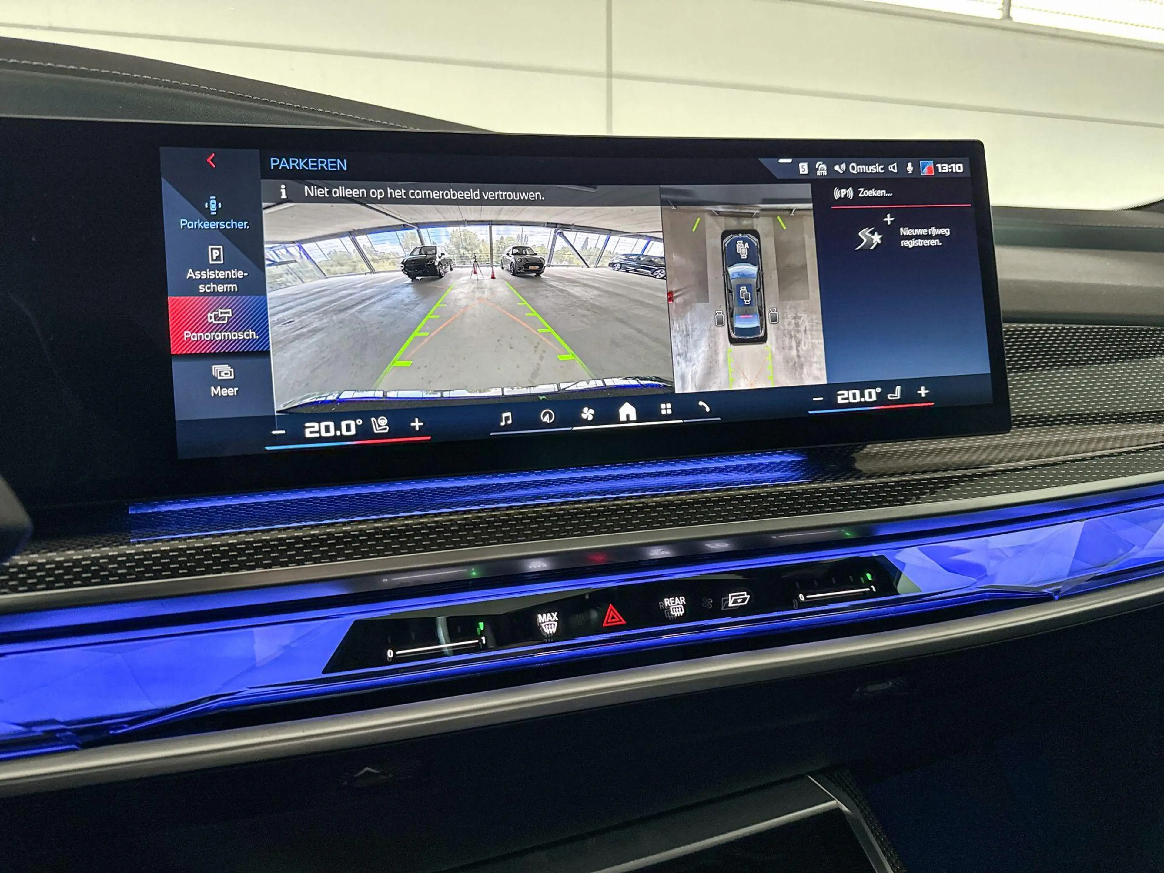 BMW i7 M70 xDrive 106 kWh — photo 15