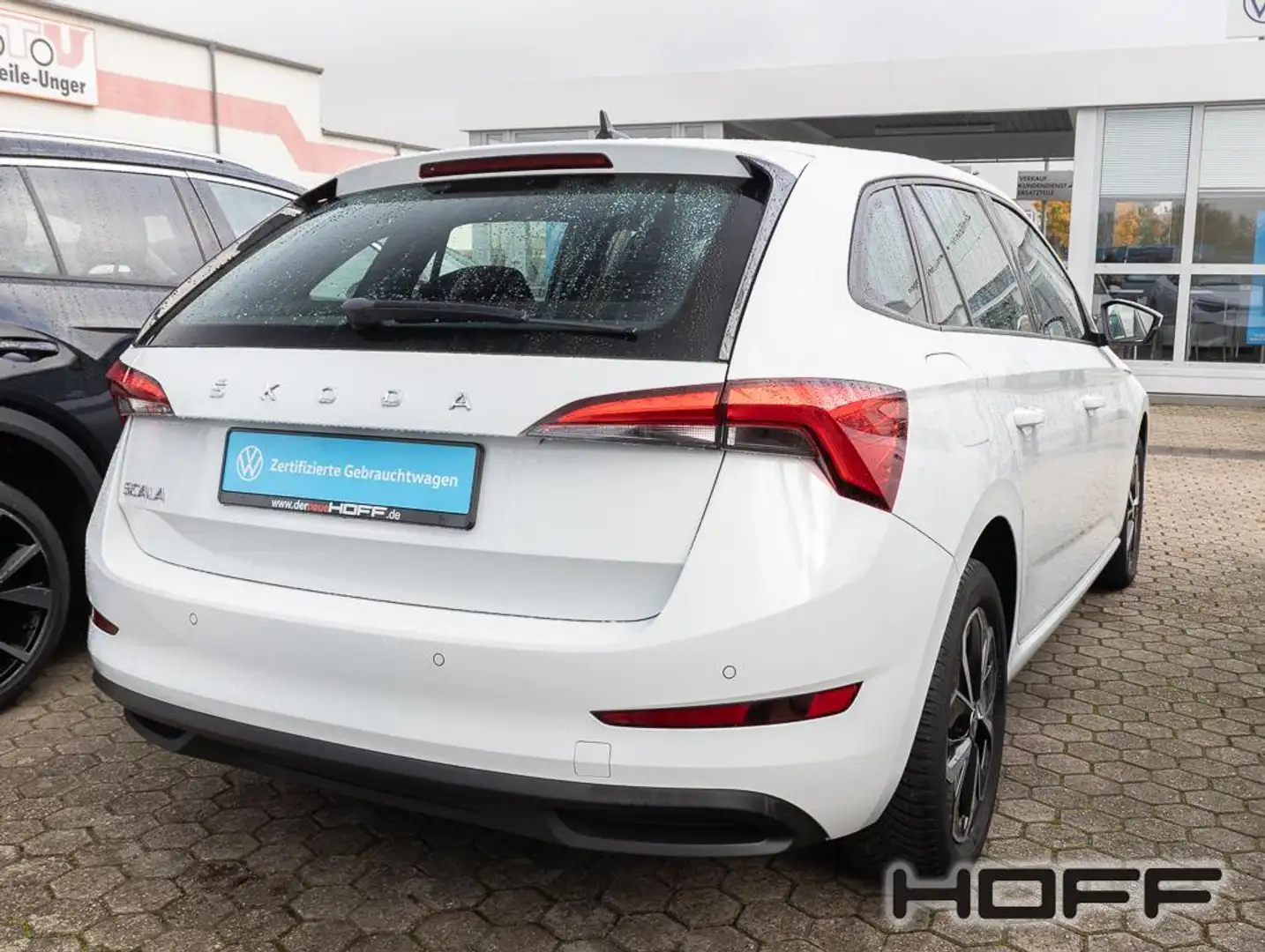 Skoda Scala 1.0 TSI Ambition Dynamic-Paket LED PDC Smart Link Weiß - 2