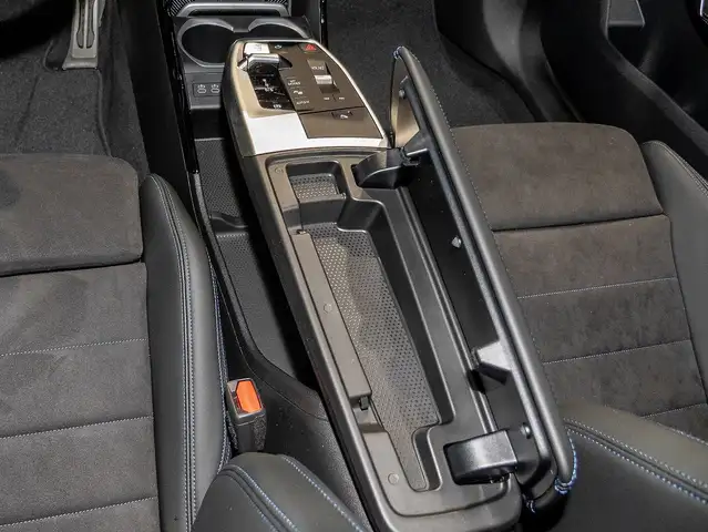 BMW X1 view 6