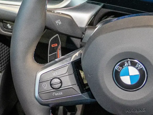 BMW X1 view 10