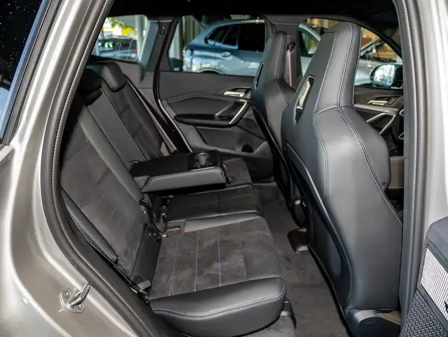 BMW X1 view 13