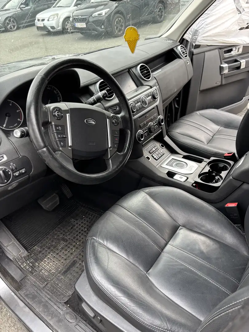 Land Rover Discovery 4 3,0 TDV6 SE Aut. Grau - 2