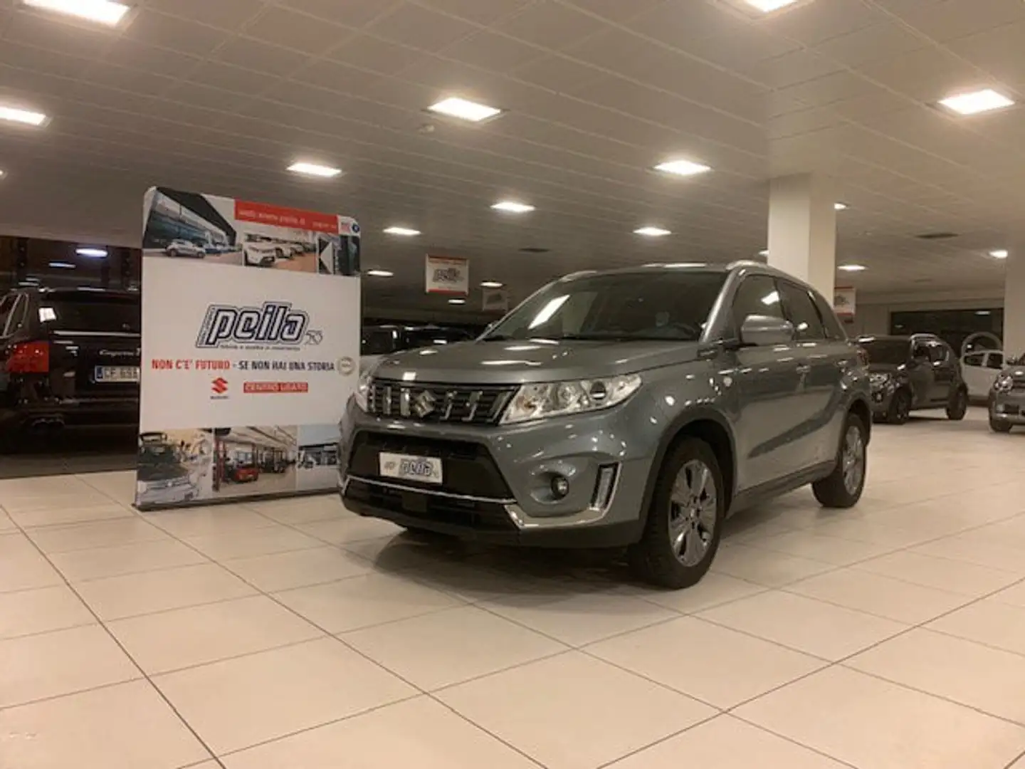 Suzuki Vitara Vitara 1.0 Boosterjet Cool Grigio - 1