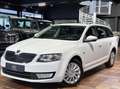 Skoda Octavia COMBI TDI 4x4 AMBITION SHZ TEMPO 2Z-KLIMAAUTO Weiß - thumbnail 1