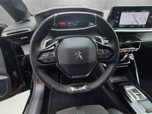 Peugeot 208 view 10