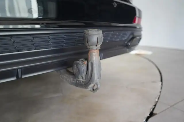 Audi A6 view 10