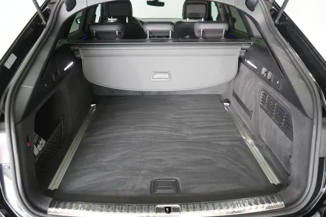 Audi A6 view 7