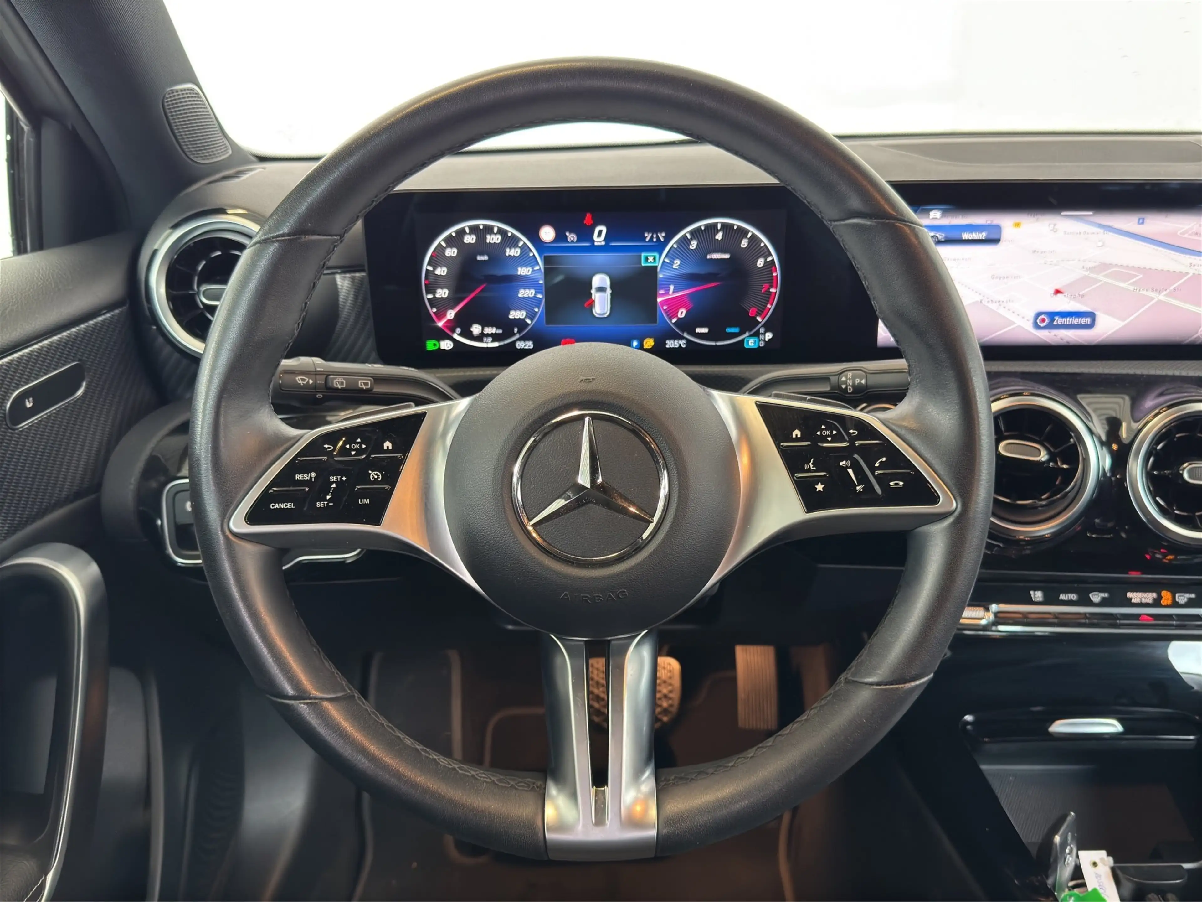 Mercedes-Benz A 180 A180 7G-DCT Progressive Advanced Navi. — photo 5