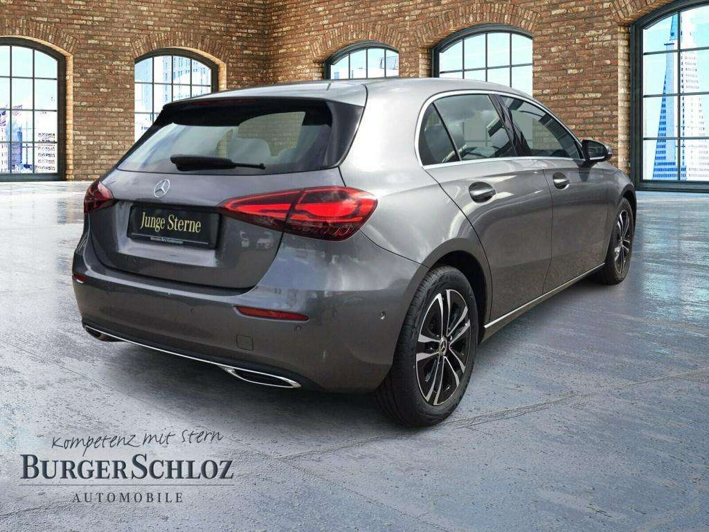 Mercedes-Benz A 180