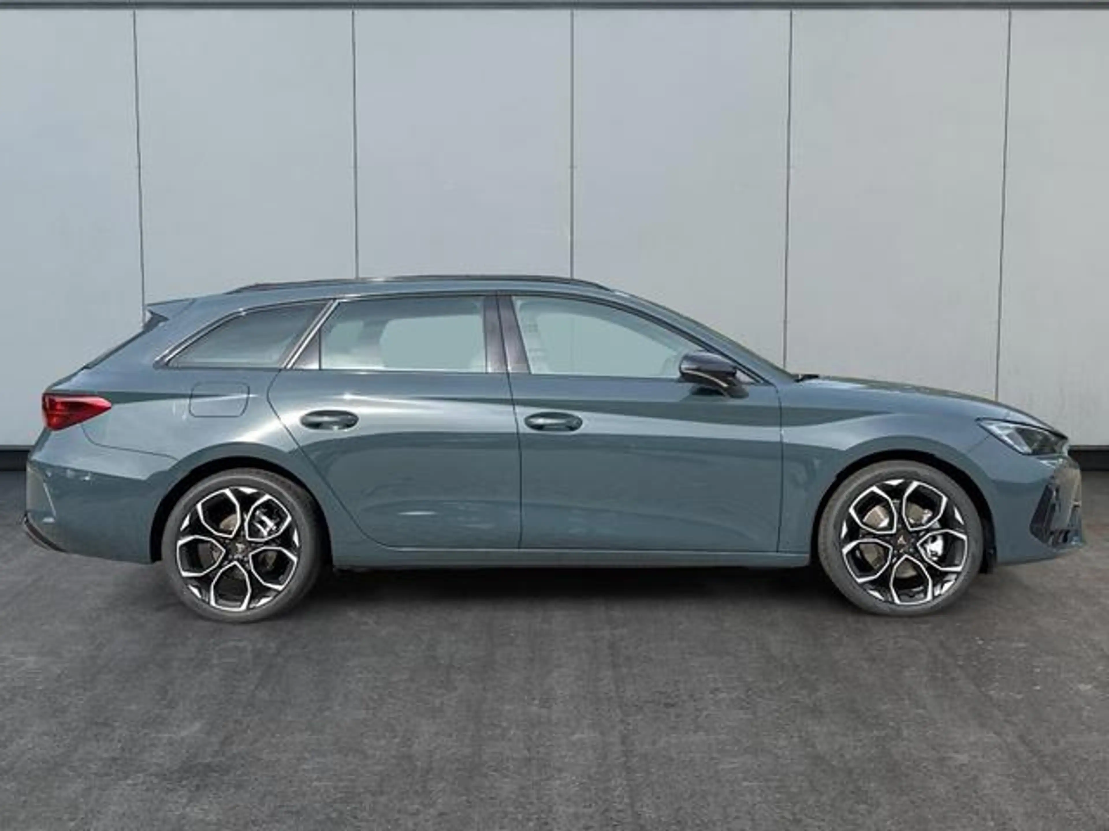 CUPRA Leon Sportstourer ST AHK+NAVI+eHK+KAMERA+ACC+... — photo 7