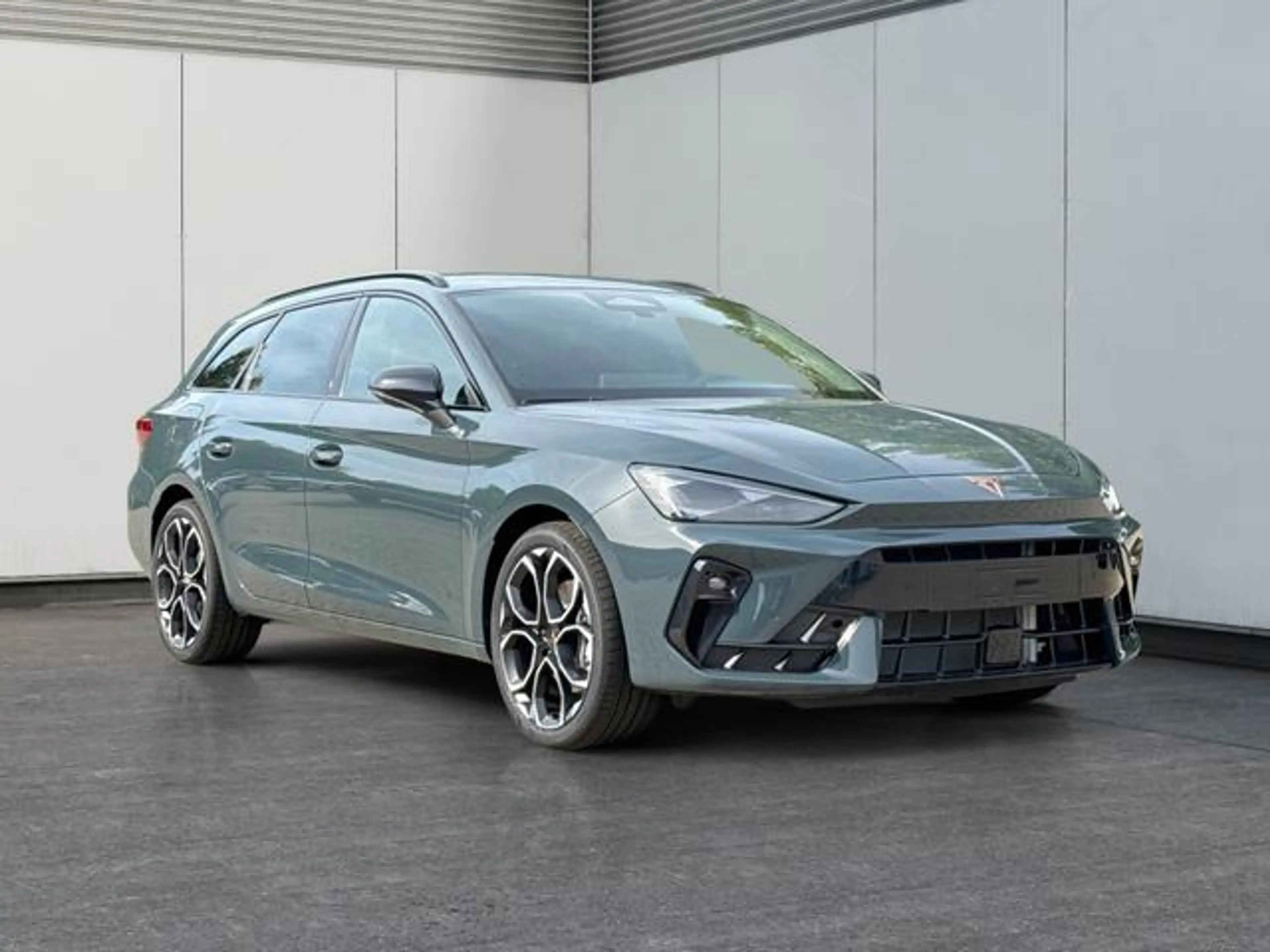 CUPRA Leon Sportstourer ST AHK+NAVI+eHK+KAMERA+ACC+... — photo 8
