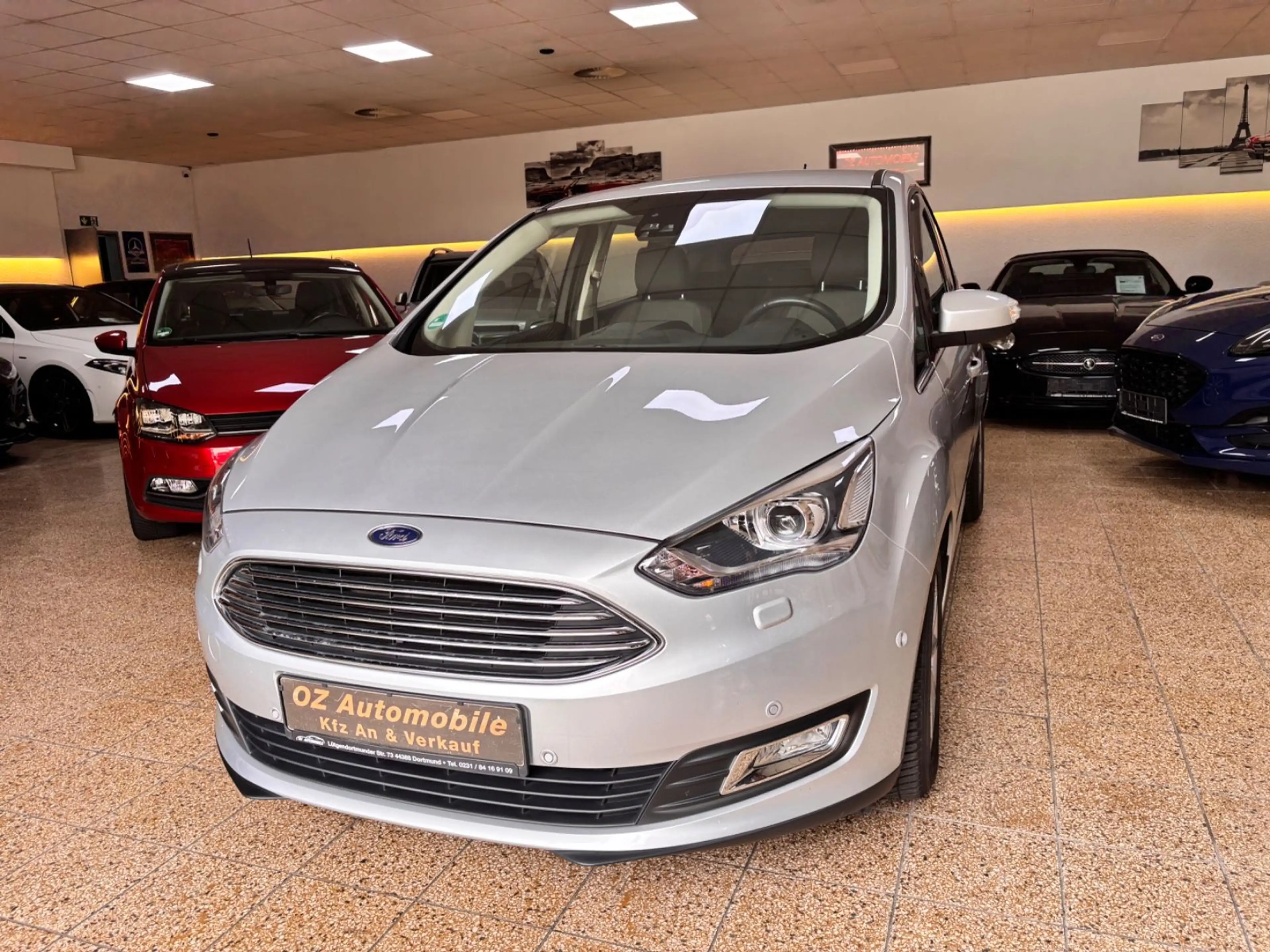 Ford C-Max Titanium — photo 2