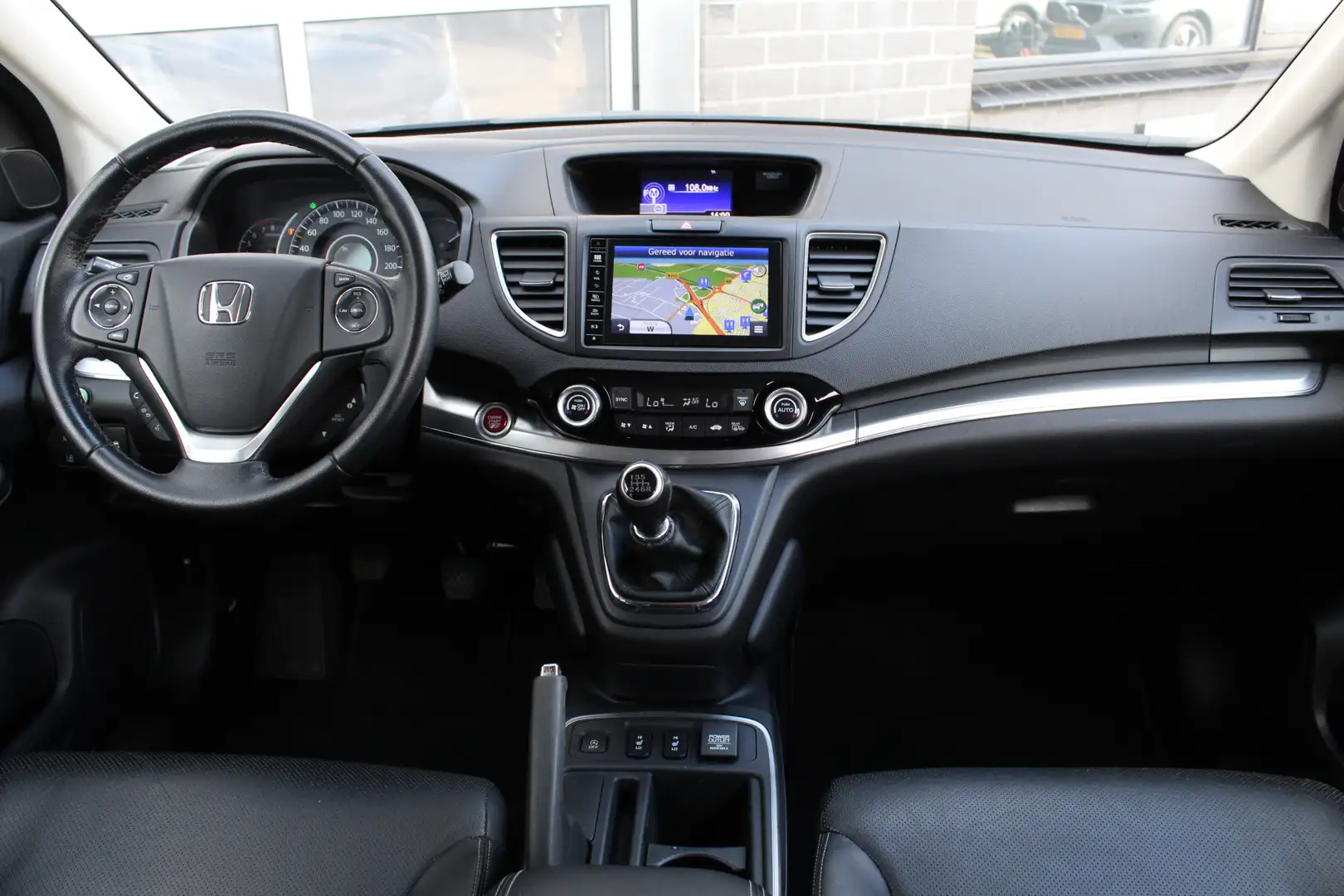 Honda CR-V 2.0 4WD Executive / Keyless / Panoramadak Maro - 2