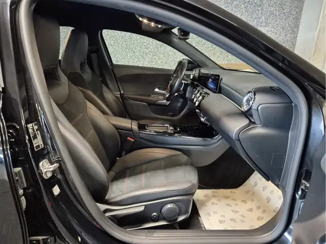 Mercedes-Benz A-Class view 10
