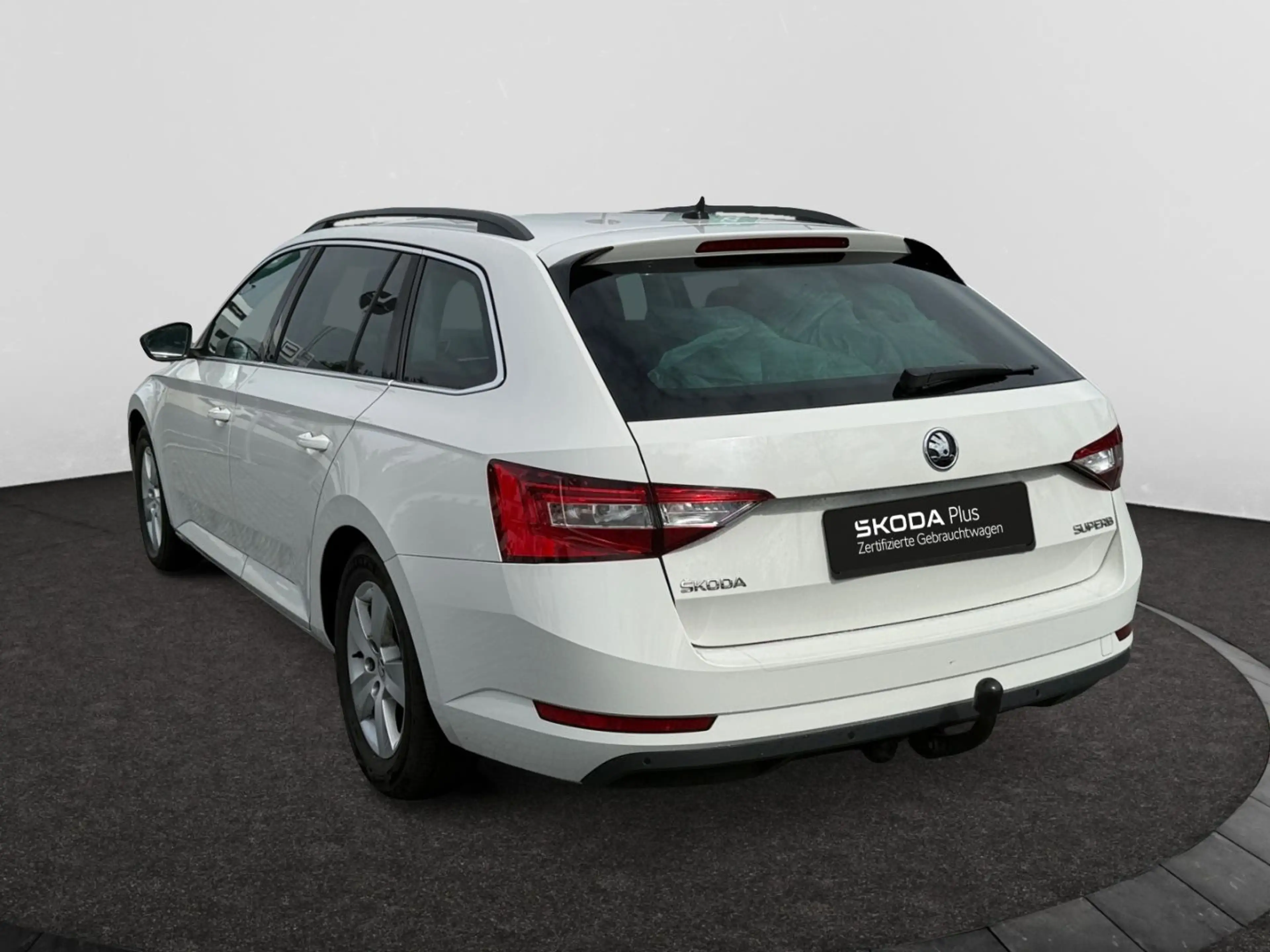Skoda Superb Combi Ambition 2.0 TDI DSG AHK.ACC.NAVI. — photo 3