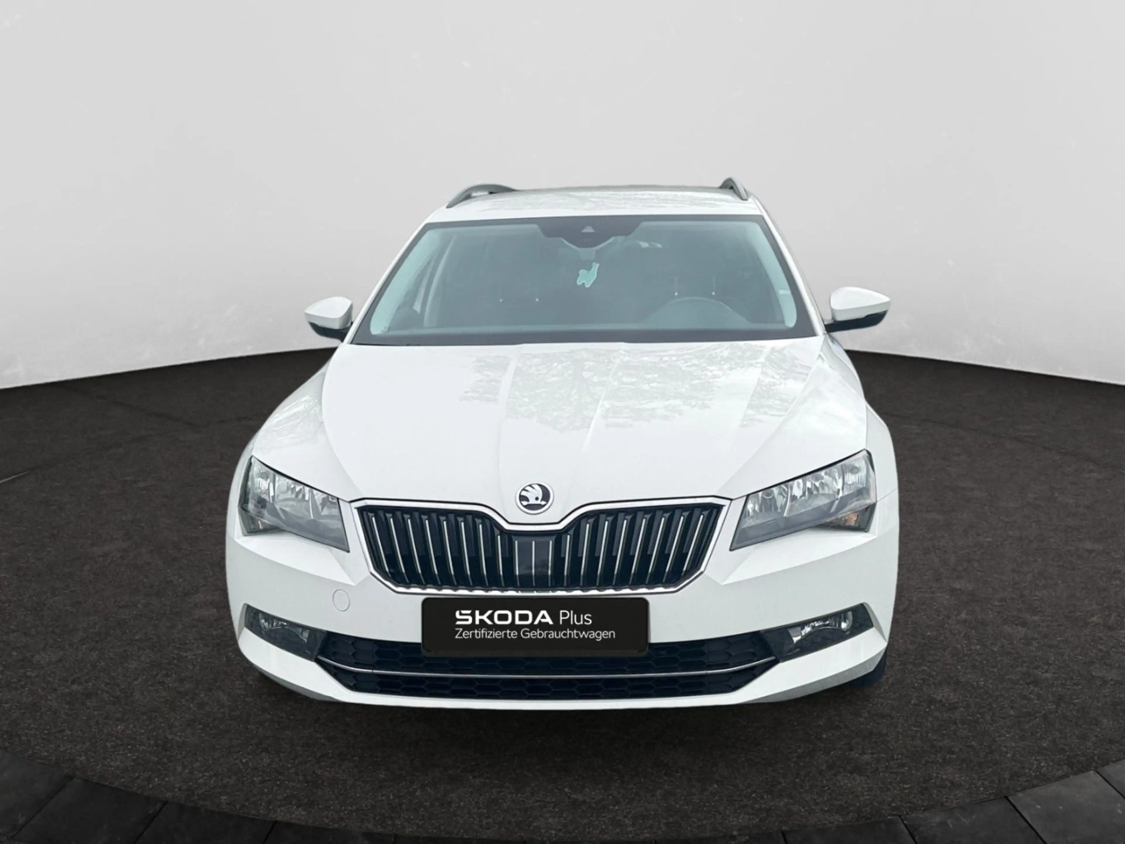 Skoda Superb Combi Ambition 2.0 TDI DSG AHK.ACC.NAVI. — photo 8